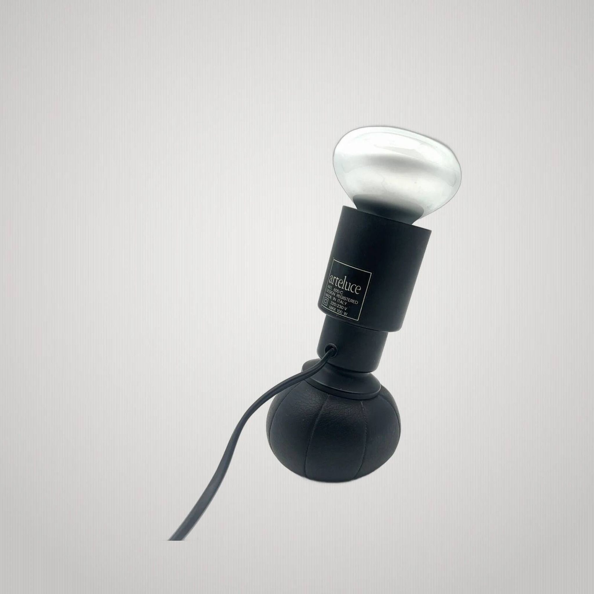 Lampe de table vintage arteluce mod. 600/c design gino sarfatti 1966 flos