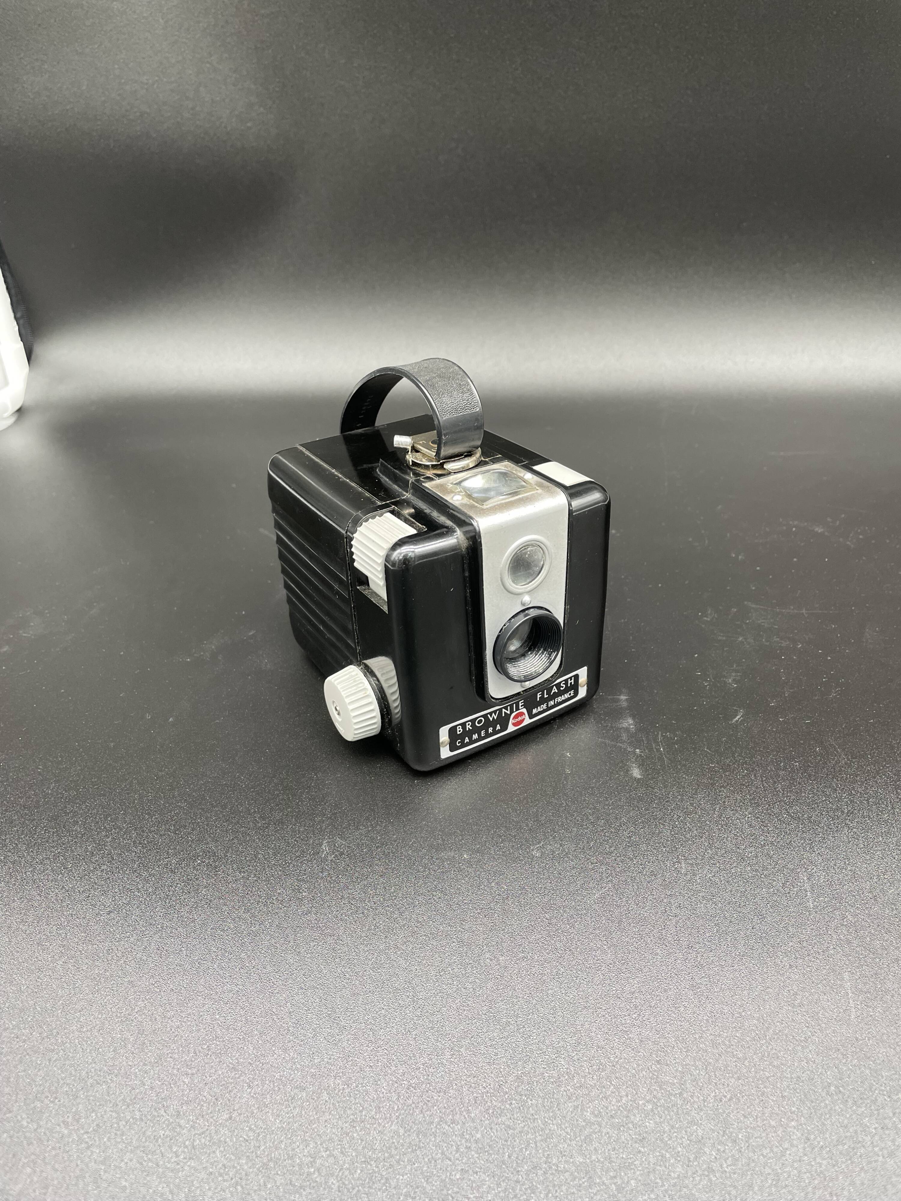 Appareil photo vintage kodak brownie flash caméra- 1955 - Photo, audio & vidéo