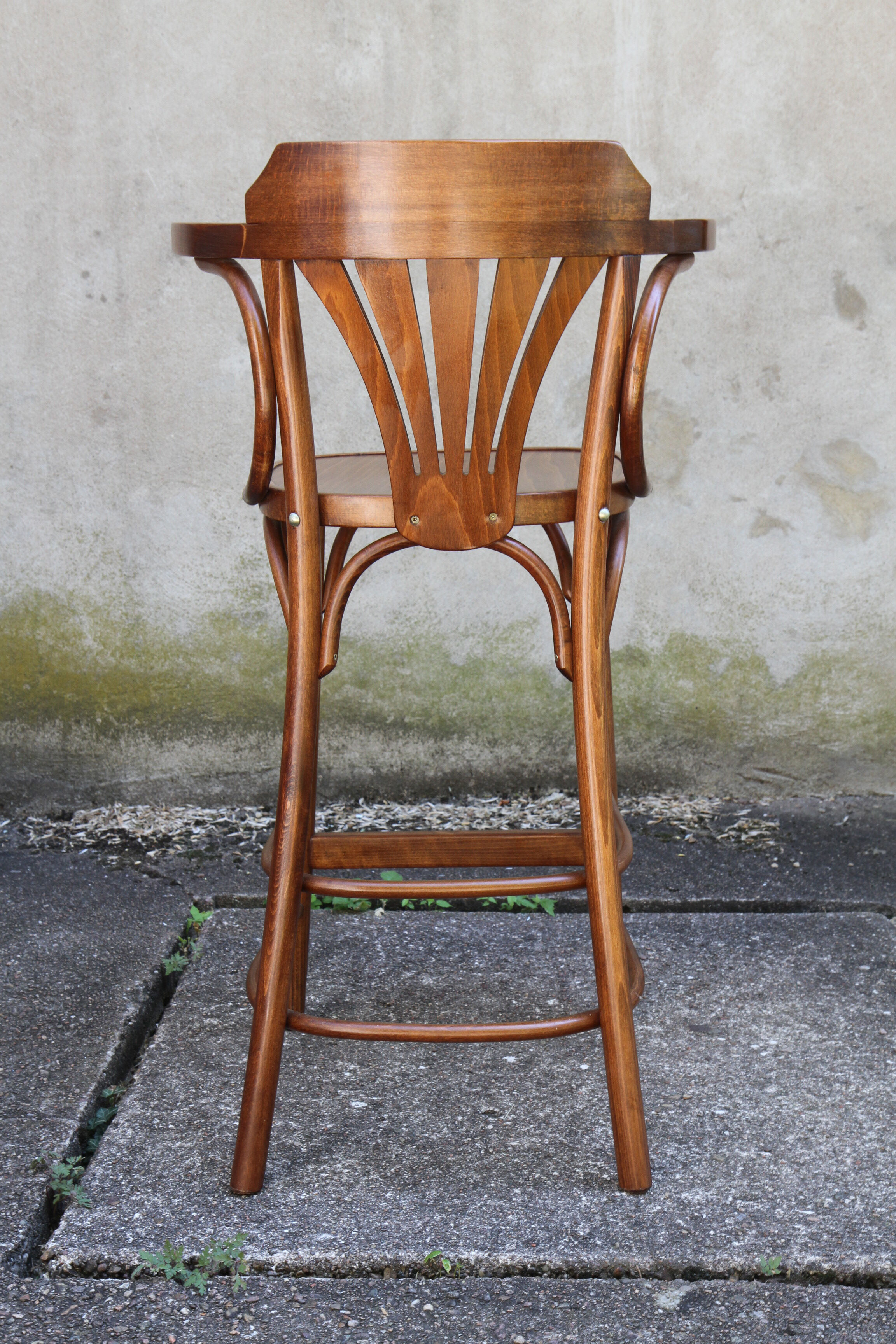 High curved wooden bar chair