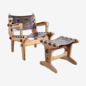 Ottoman armchair and footrest "Cotacachi" designed by Angel Pazmino for Muebles de Estilo