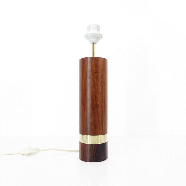 Pied de lampe scandinave en bois exotique et laiton, circa 1970