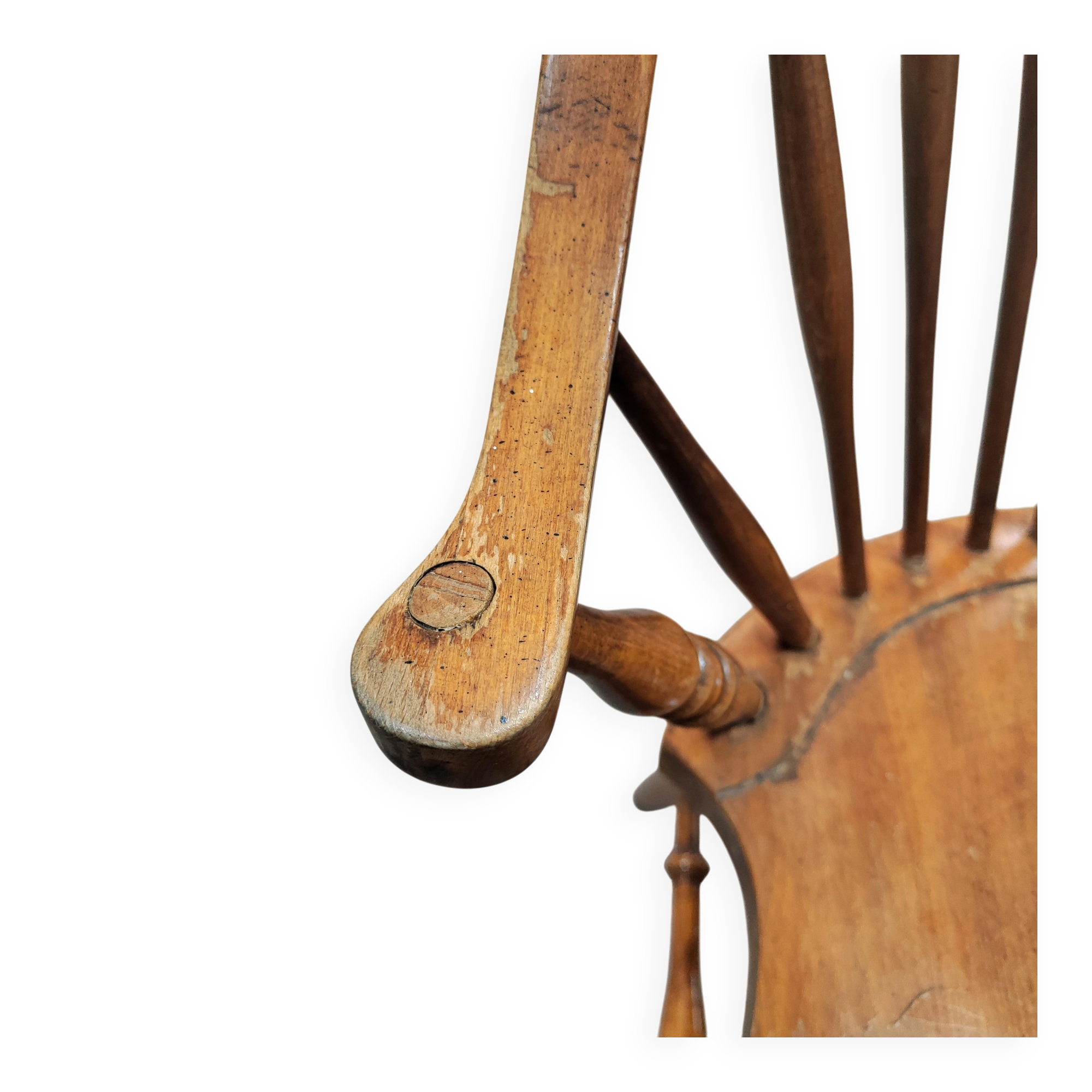 Windsor chair with high spindled back, beech, 1950s.