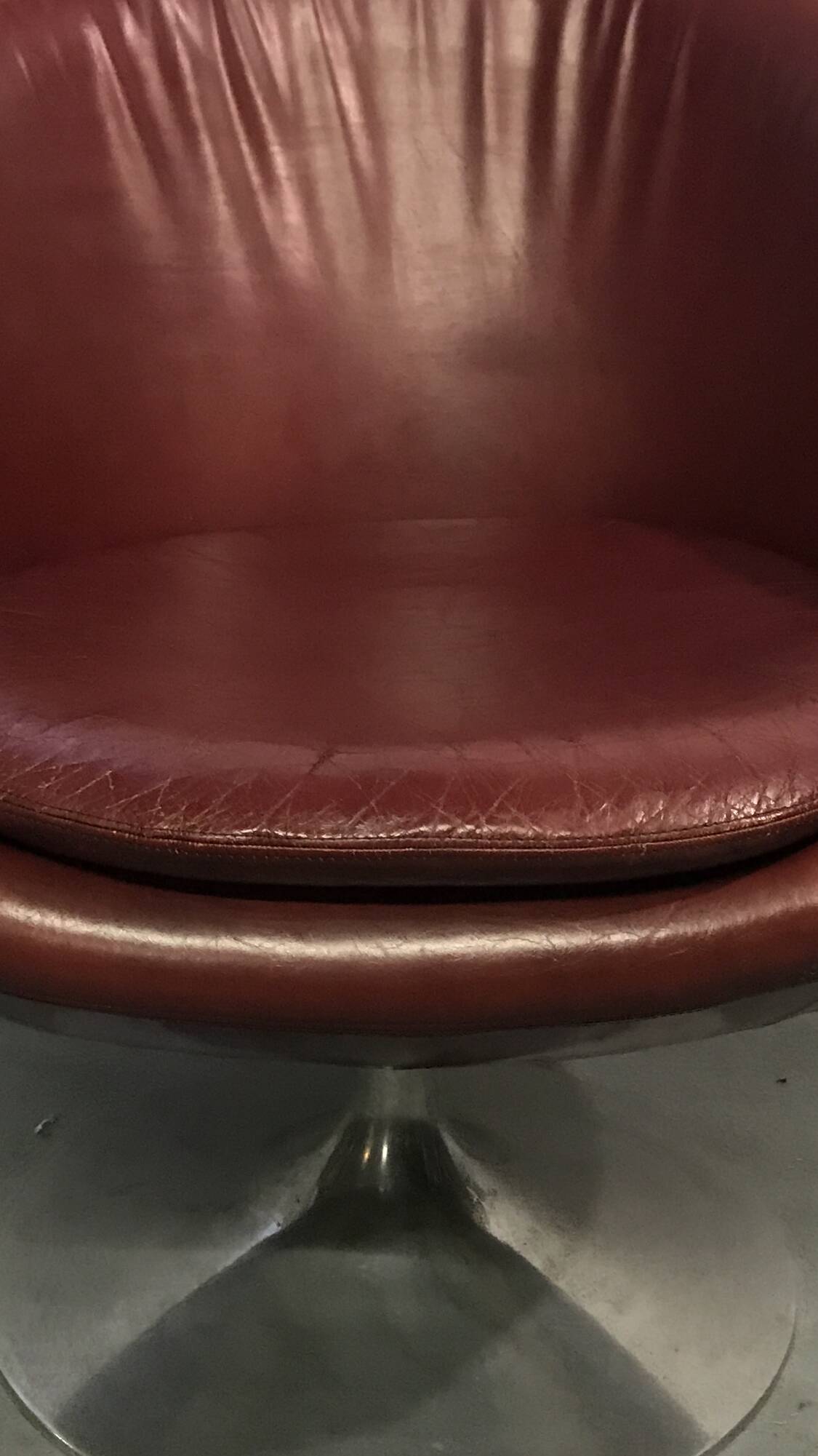 Red leather tulip foot chair