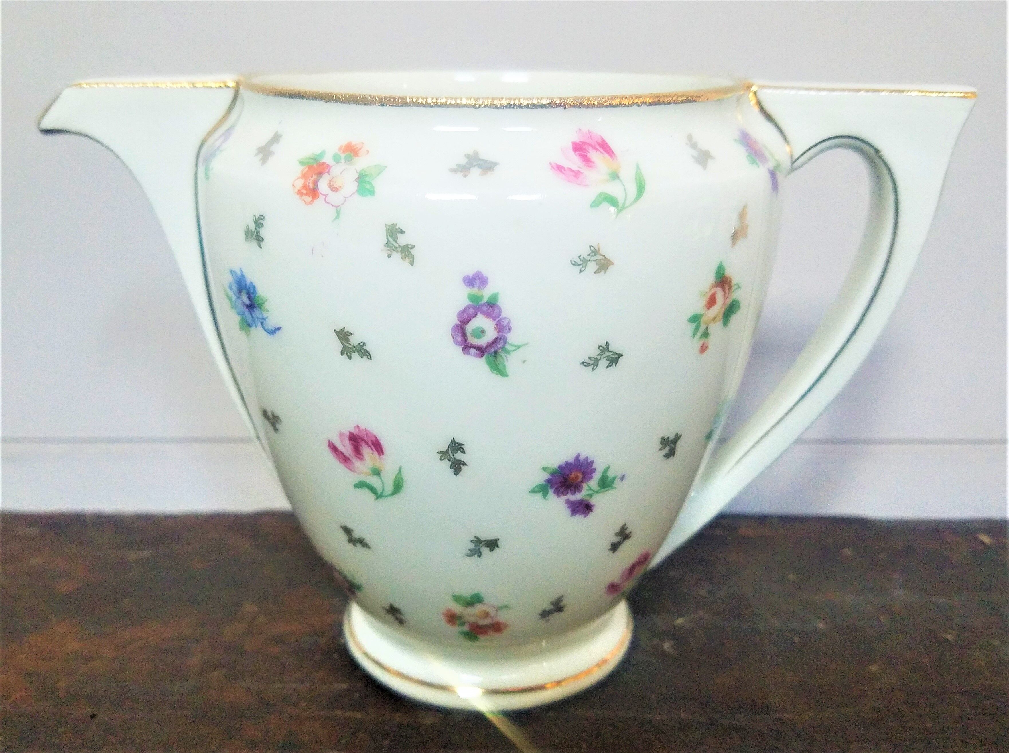 Tea and dessert service art deco