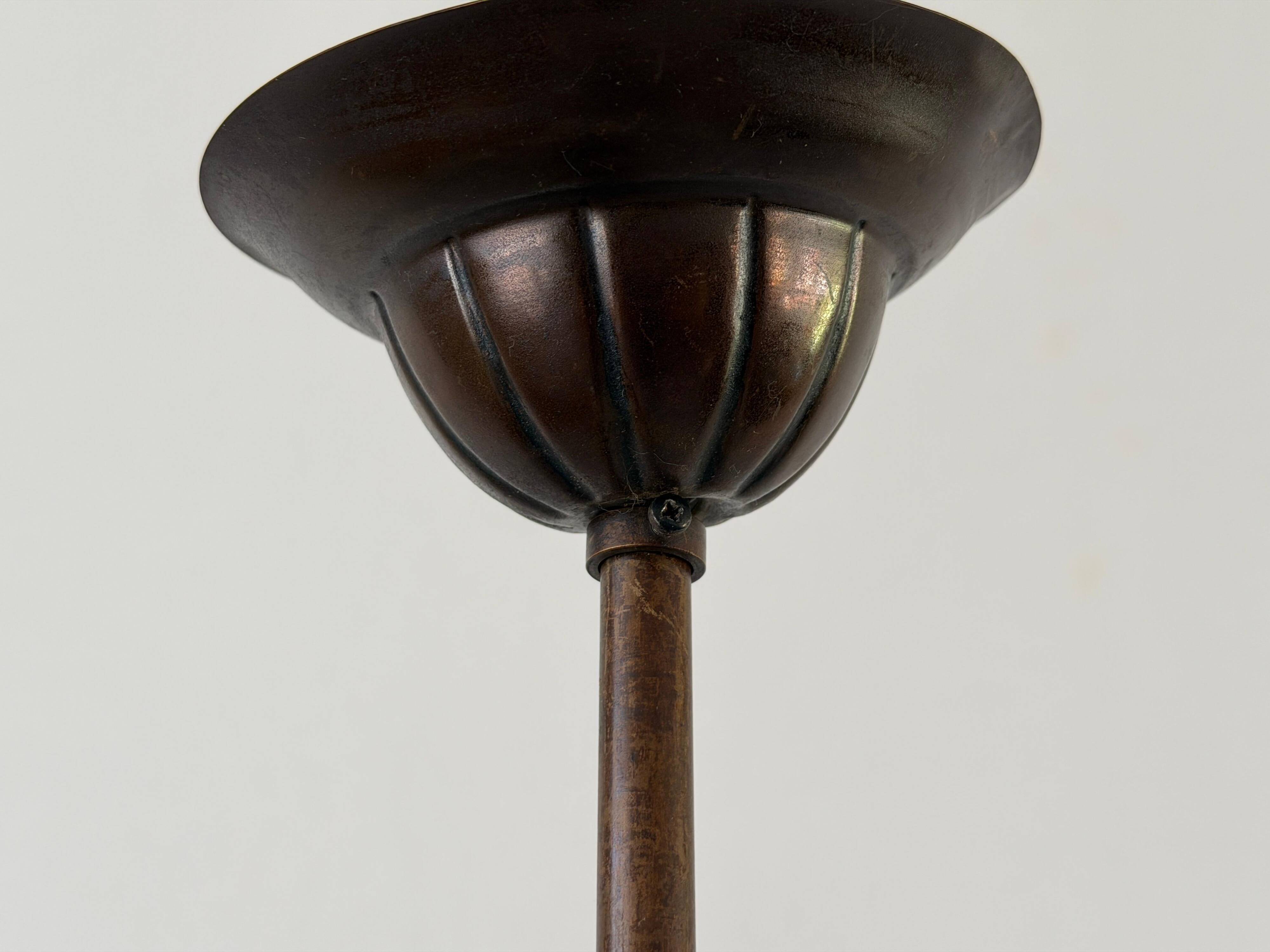 Large Burgundy brass chandelier with 15 arms, 1950, Italy