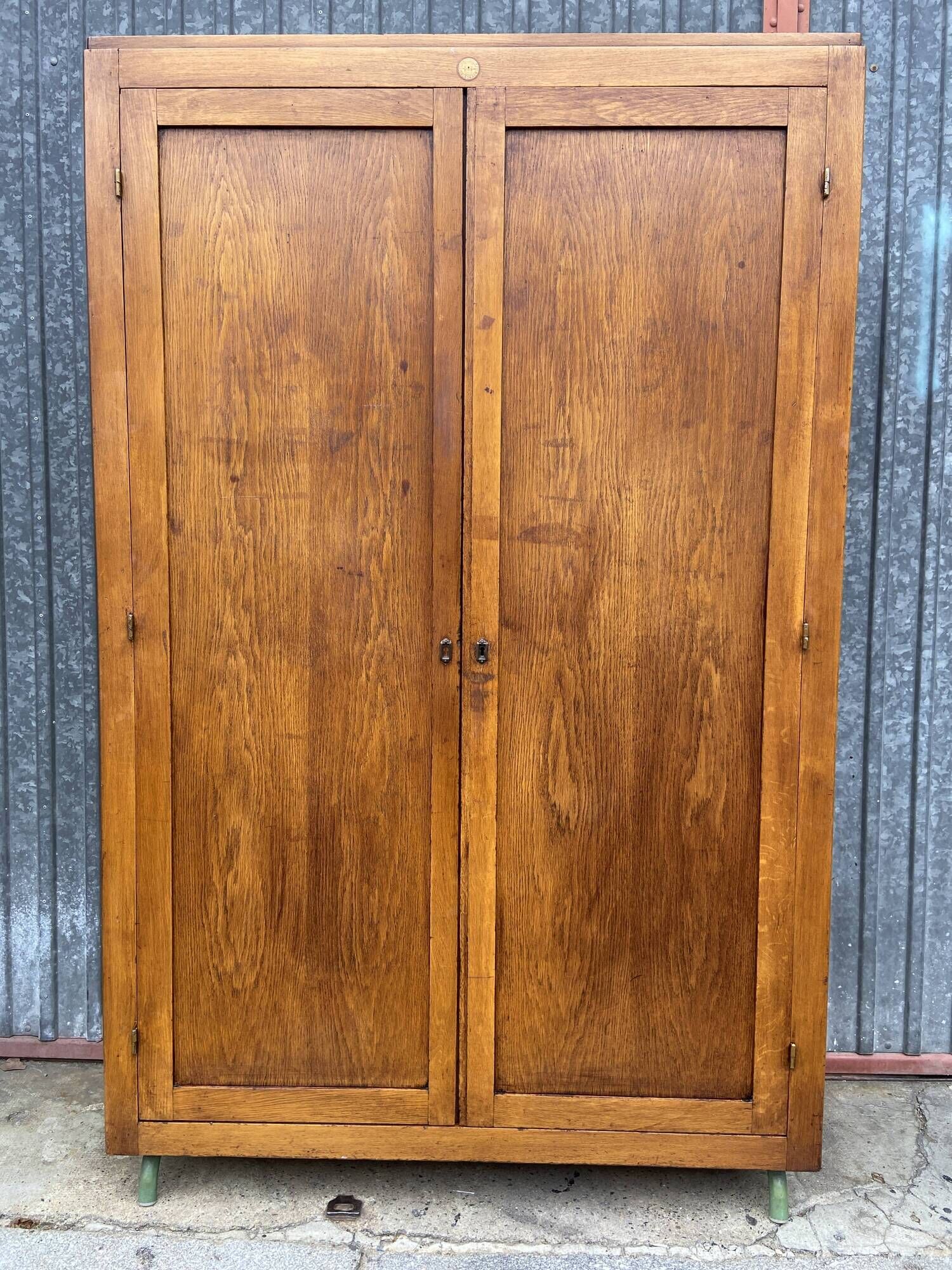 Mid century mullca type school cabinet by the manufacturer delagrave 60s-70s