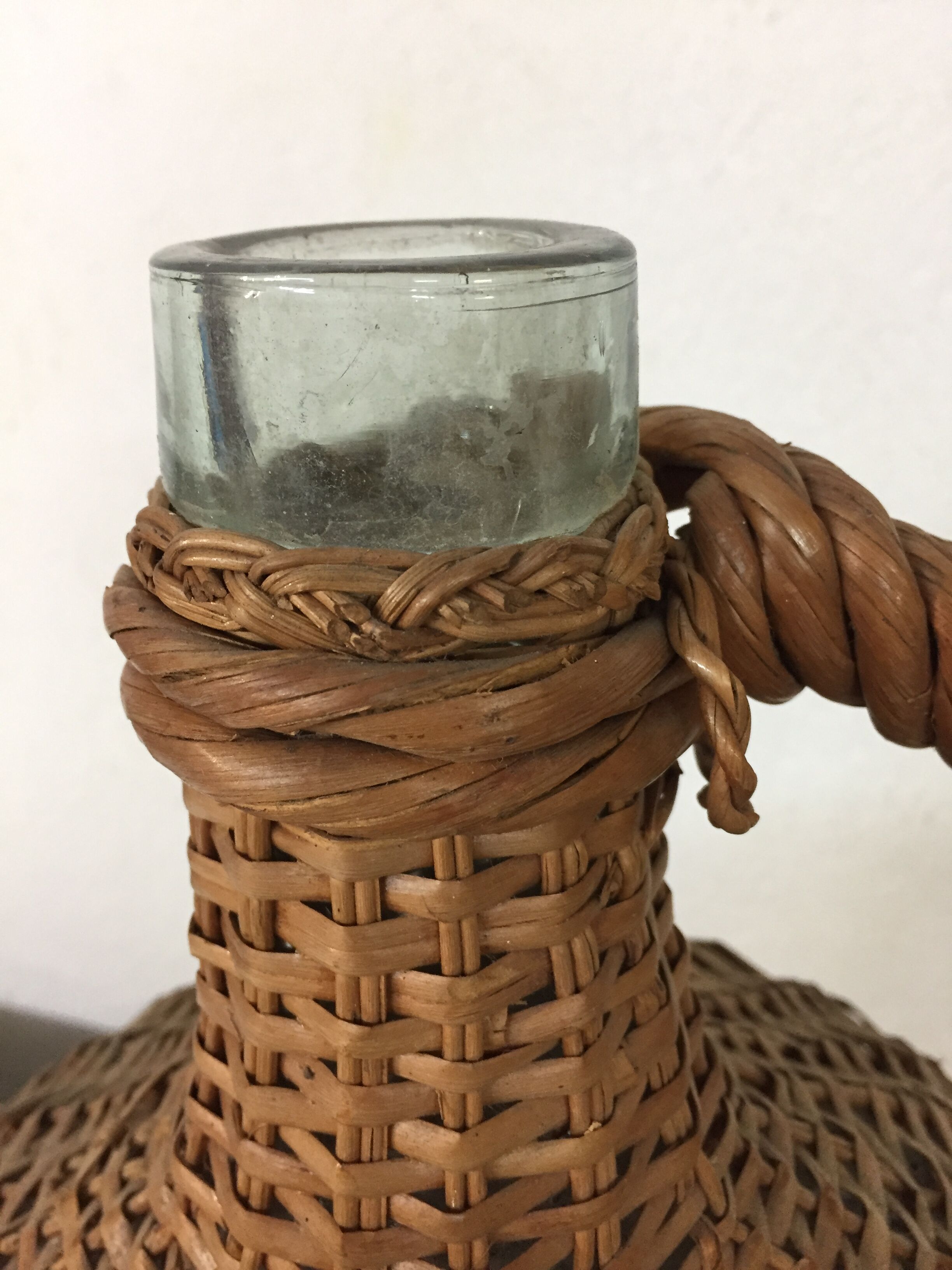 Demijohn stuffed, 1960