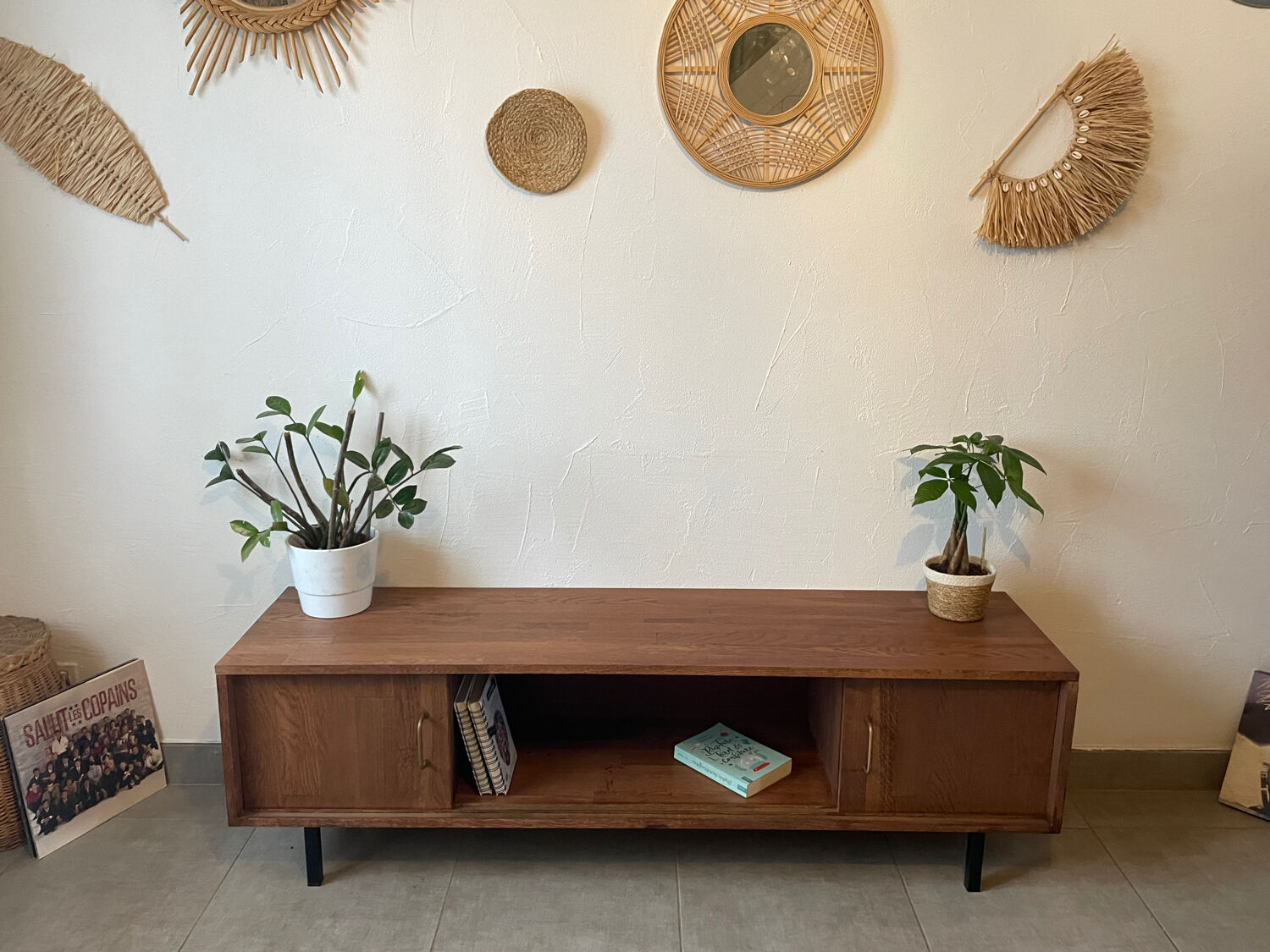 Solid oak sideboard/TV unit