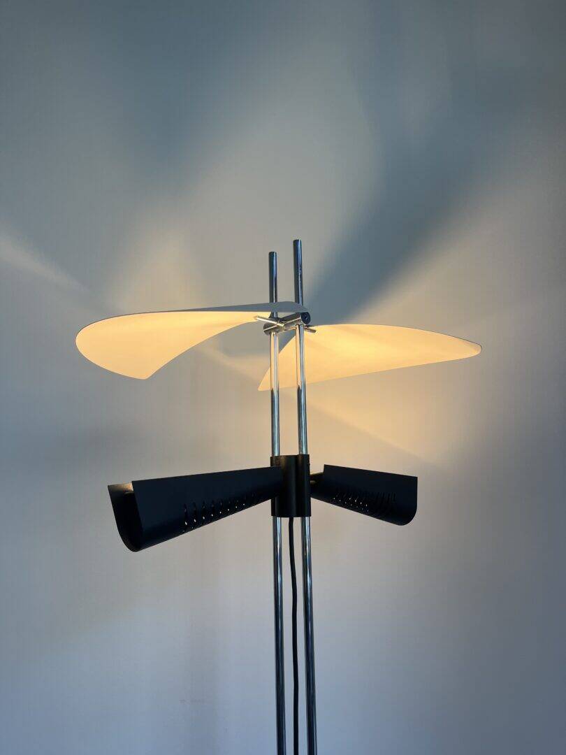 Enterprise floor lamp – Garcia Garay, 1980