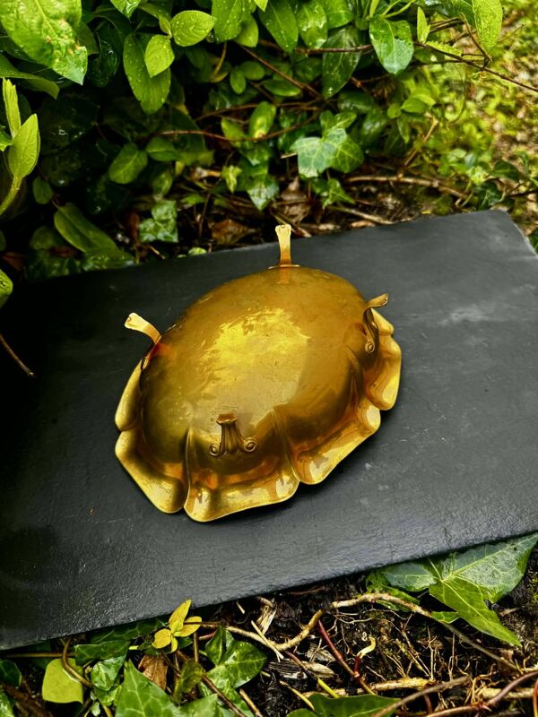 Vide poche centre de table en laiton style Louis XV
