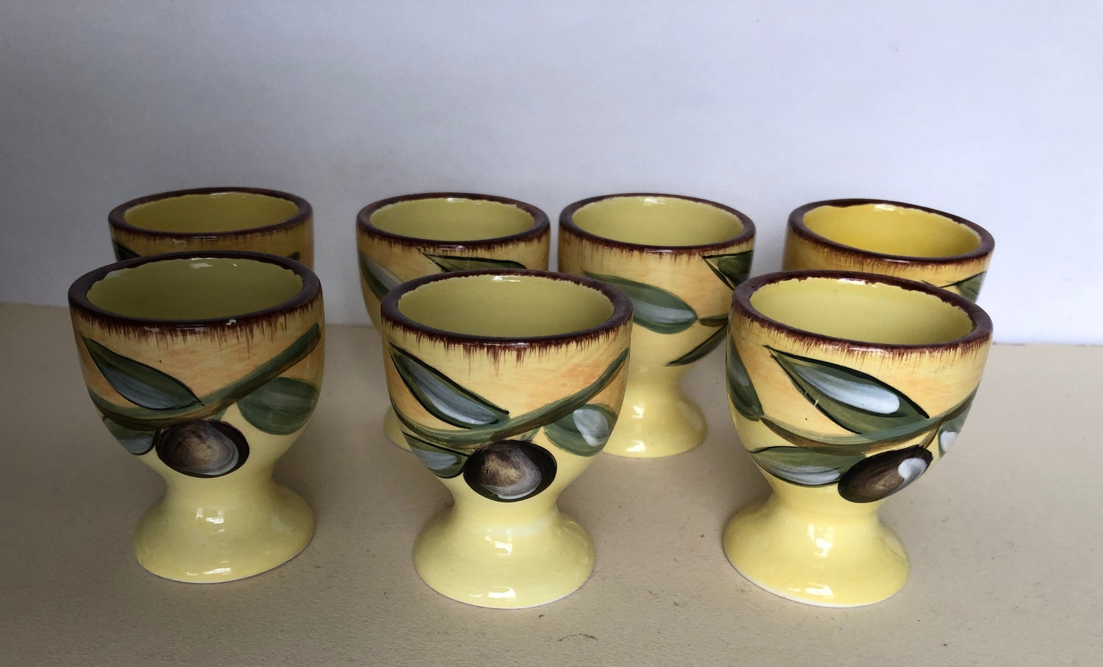 Set of 7 ceramic cockroaches