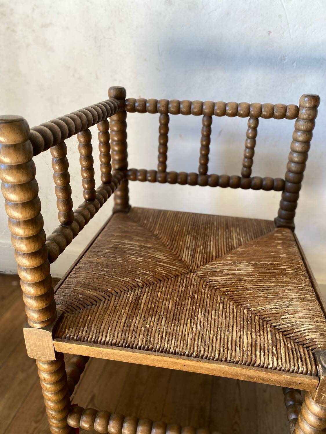 Pearl wood armchair