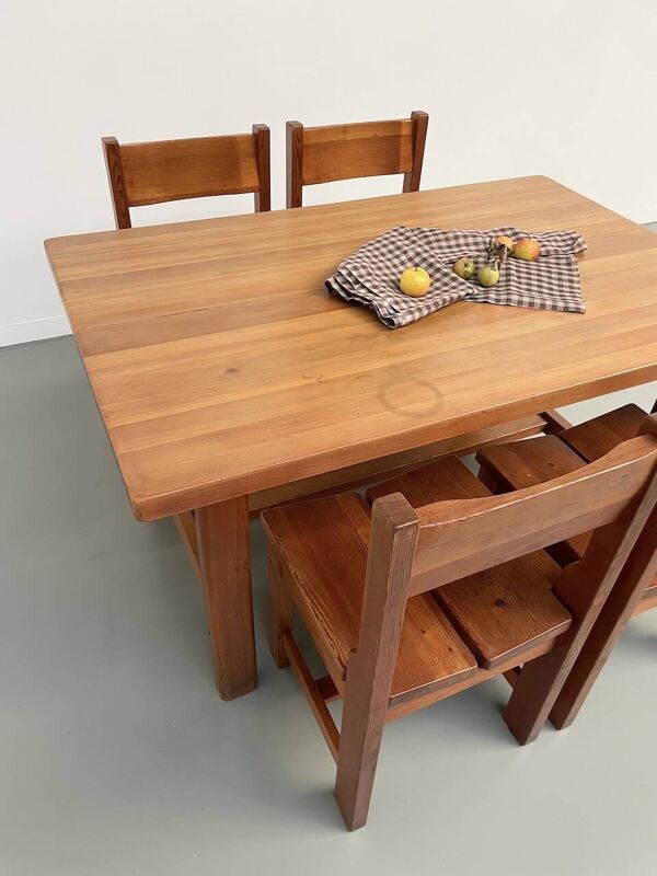 Ensemble table et 4 chaises mobilier montagne années 60