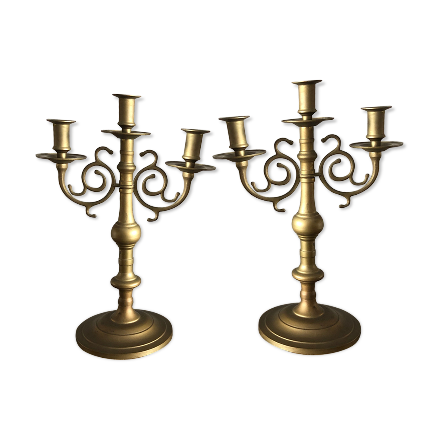 Duo de chandeliers en laiton