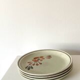 Set of 4 vintage dessert plates