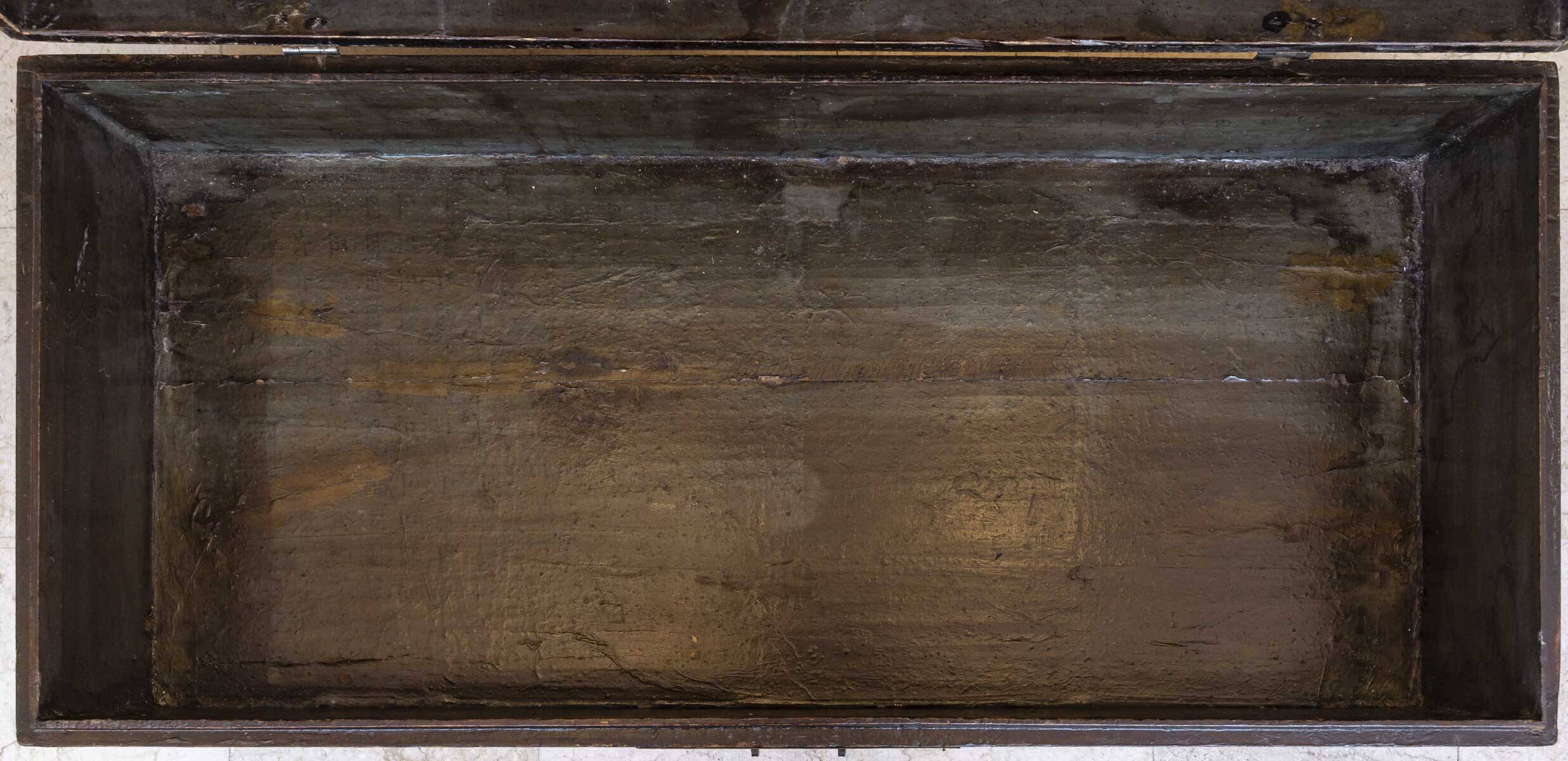 Antique Chinese chest on base