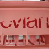 Locker 12 bottles Evian pink plastic