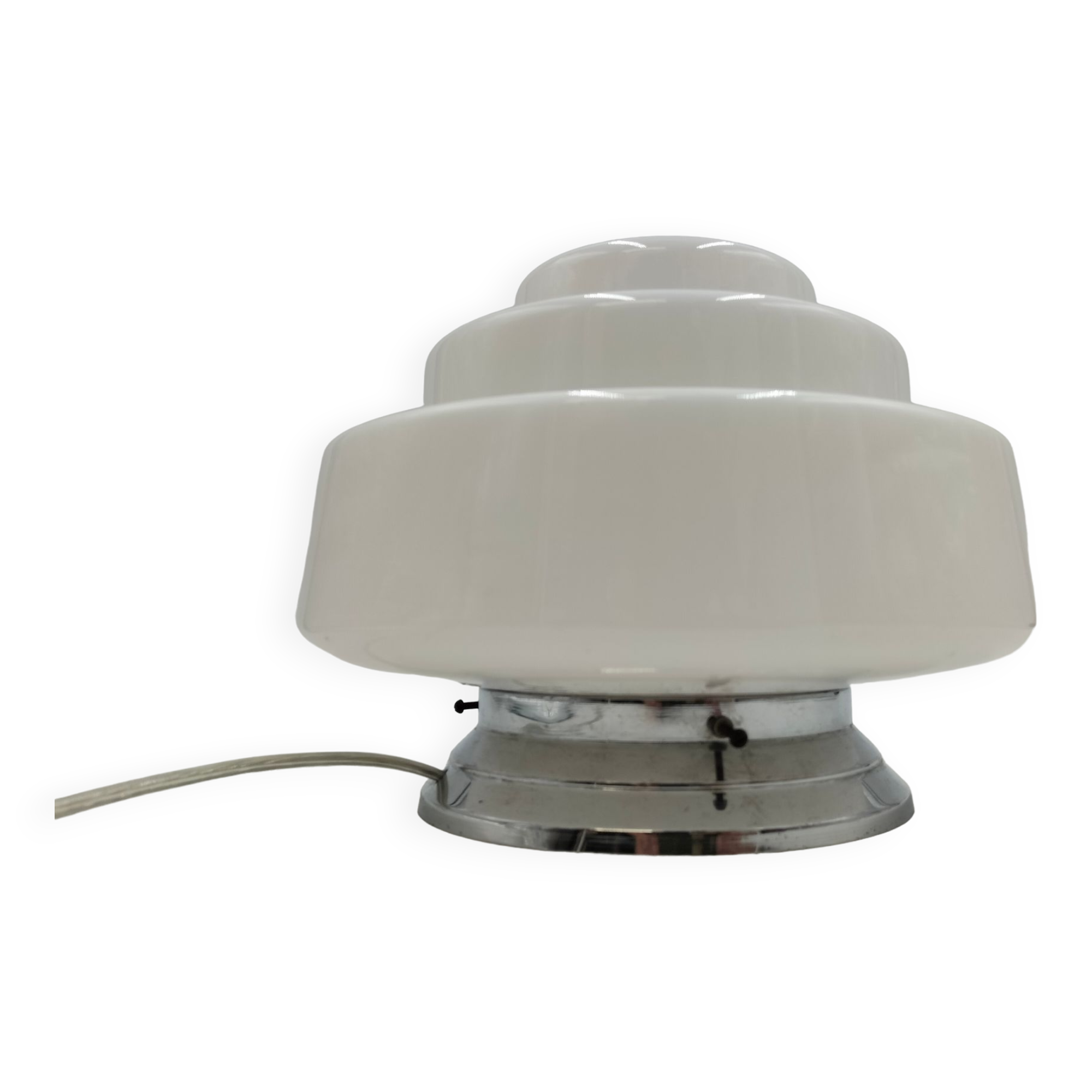 Art deco building lamp