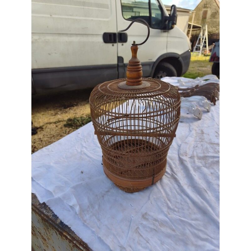 Birdcage China wood
