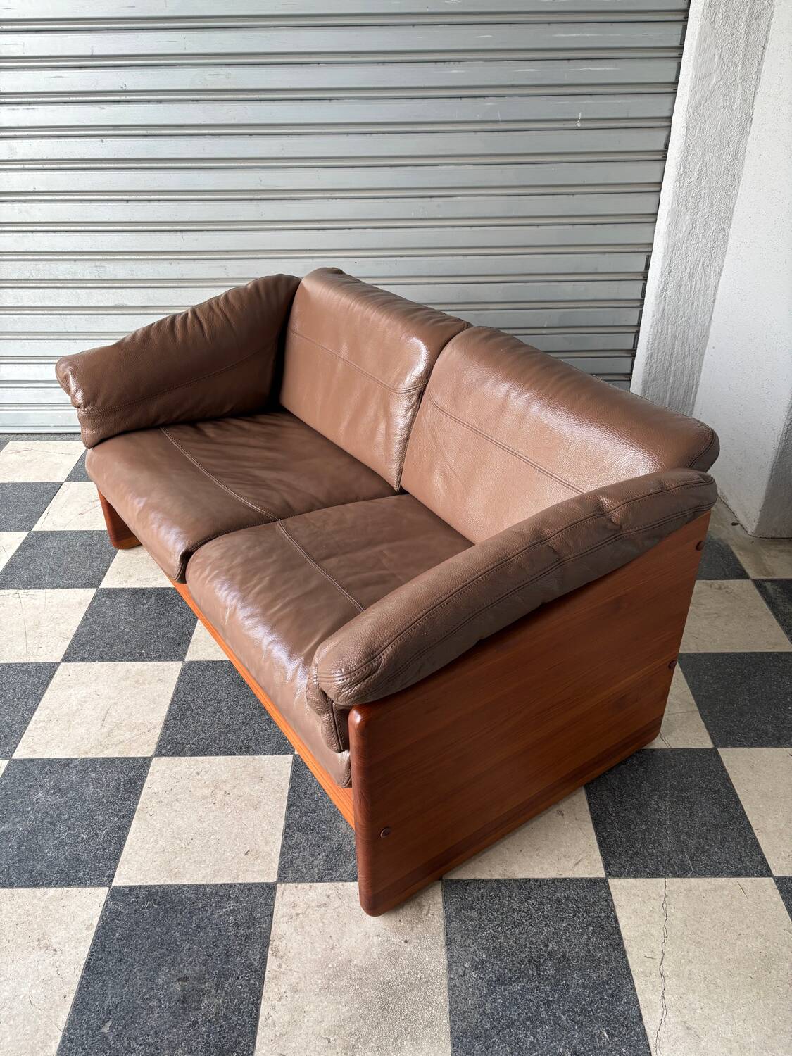 Canapé danois en teck massif Mikael Laursen