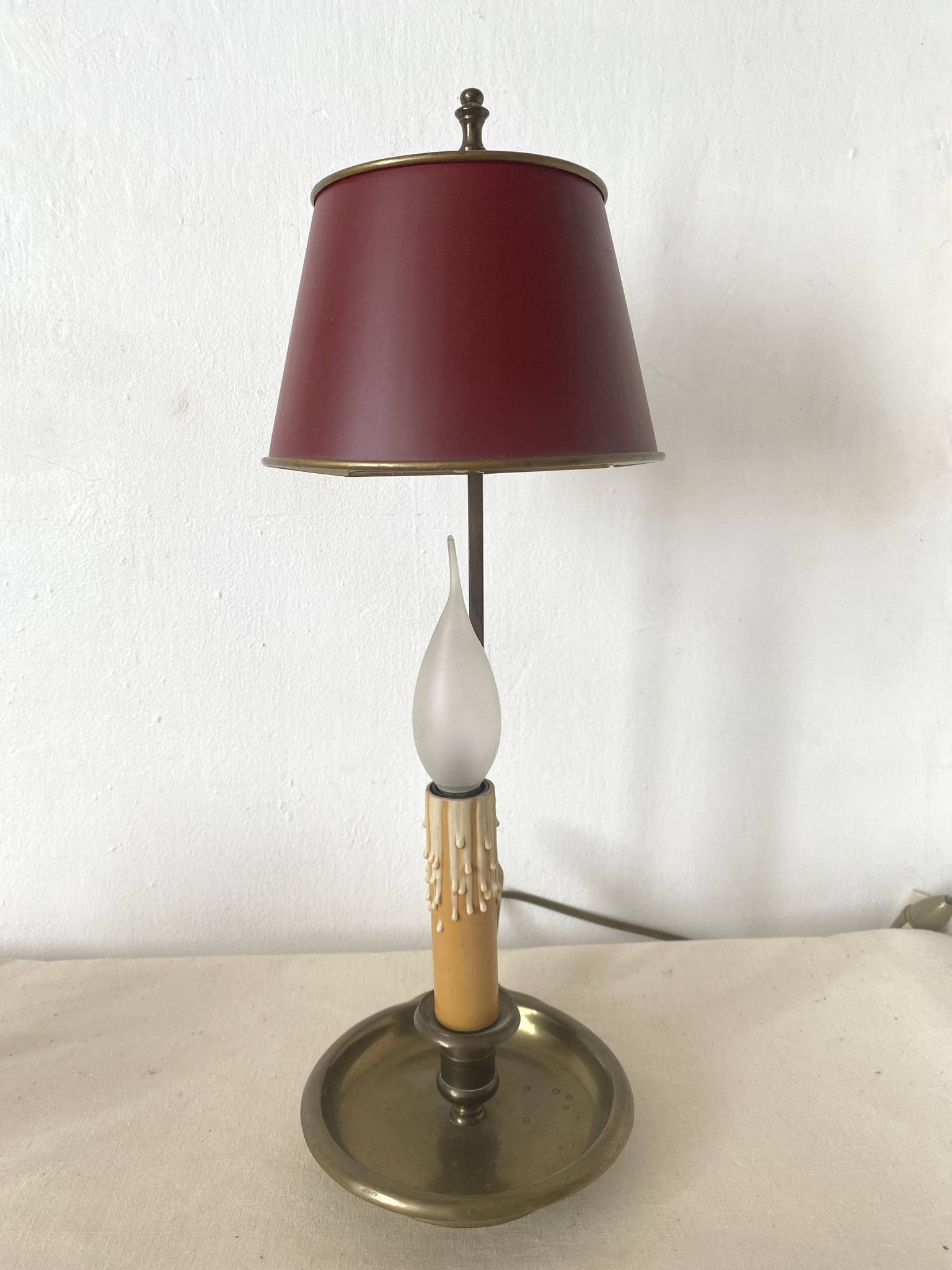 Metal hot water bottle lamp with one fire