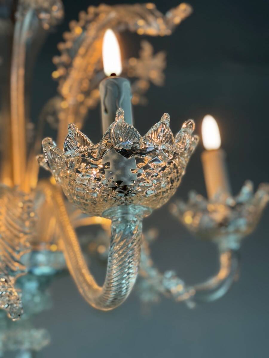 Venetian chandelier in colorless Murano glass with 6 light arms circa 1940