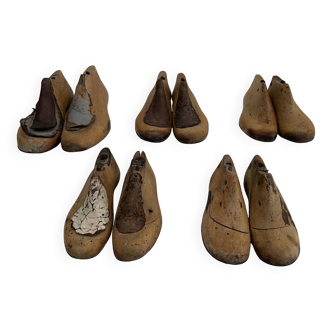 Lot d'embauchoirs (ou formes à chaussures de cordonnier) anciens