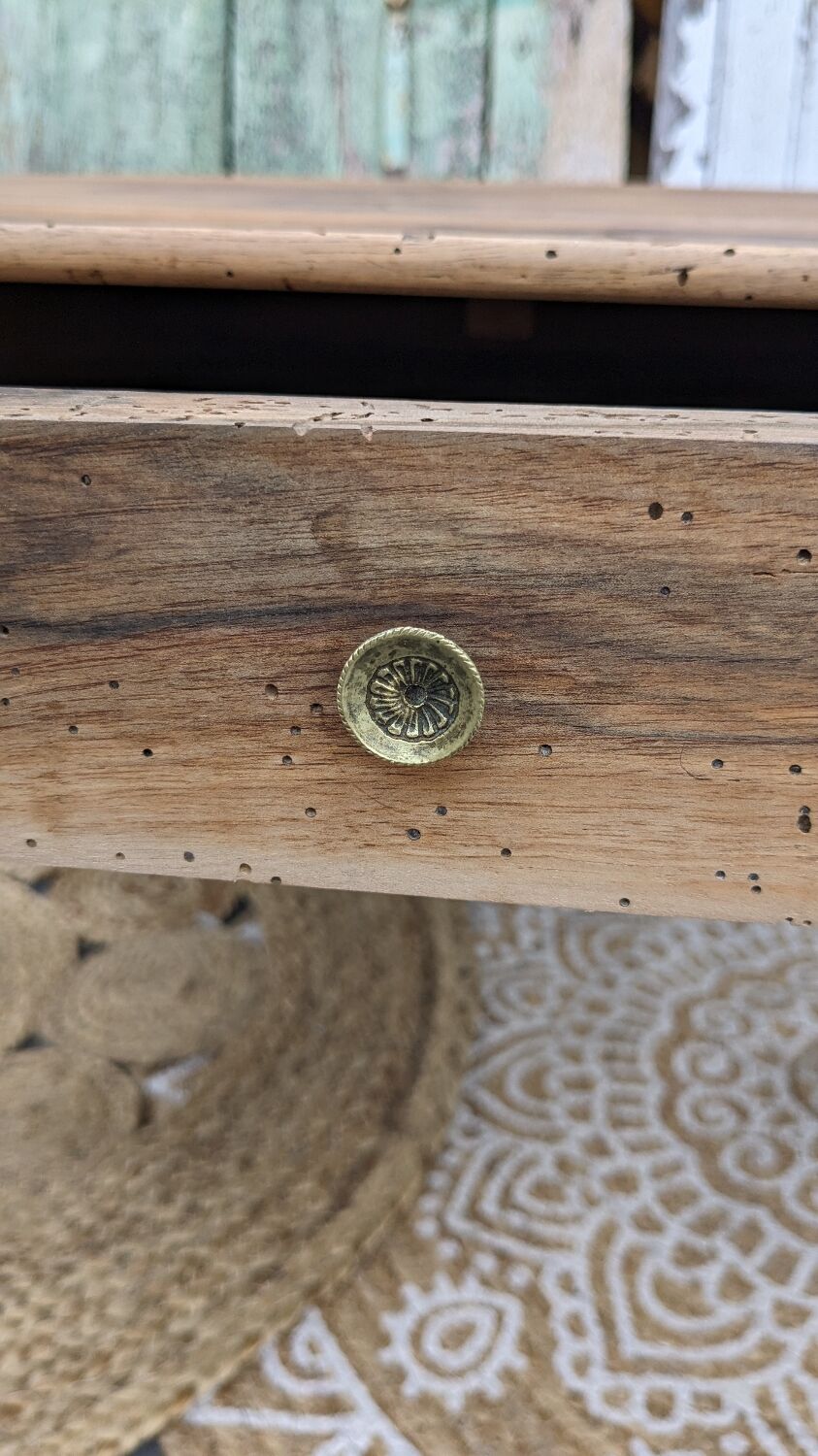 Coffee farmhouse table