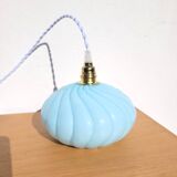 Lampe baladeuse vintage en opaline bleue