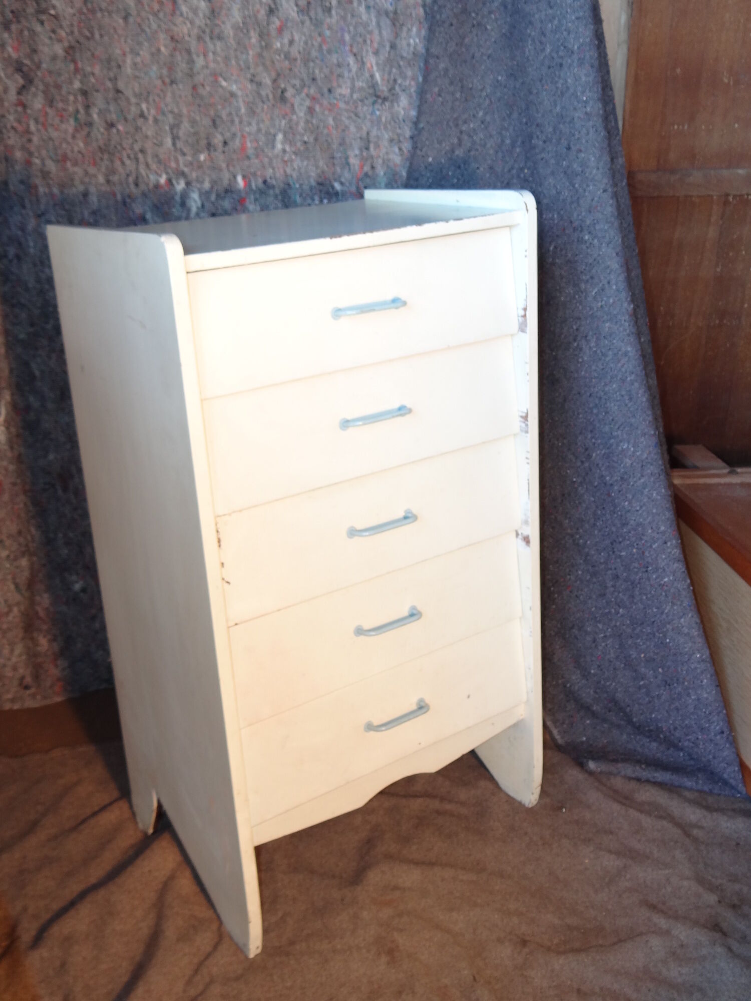 1950 painted wooden dresser