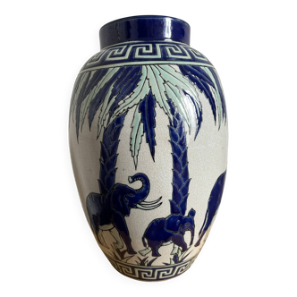 Keralouve Elephant Vase