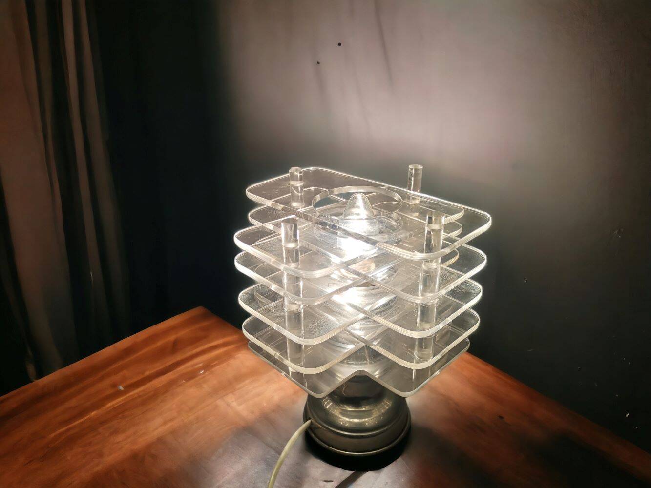 Dutch Century Modern Clear Acrylic Table Lamp, 1960s
