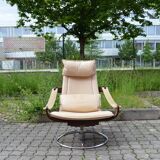 Ake fribytter for nelo sweden swivel leather lounge chair