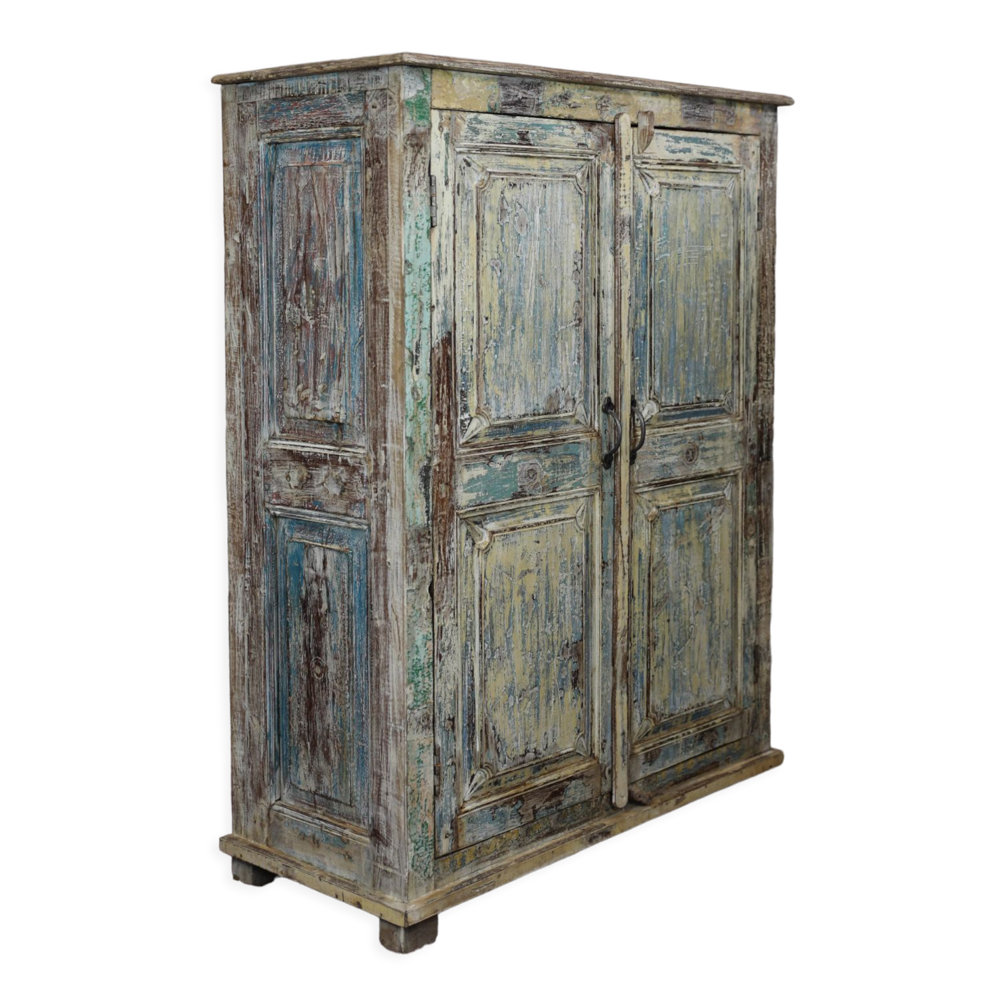 Low cabinet two doors in mango tree, patinated effect