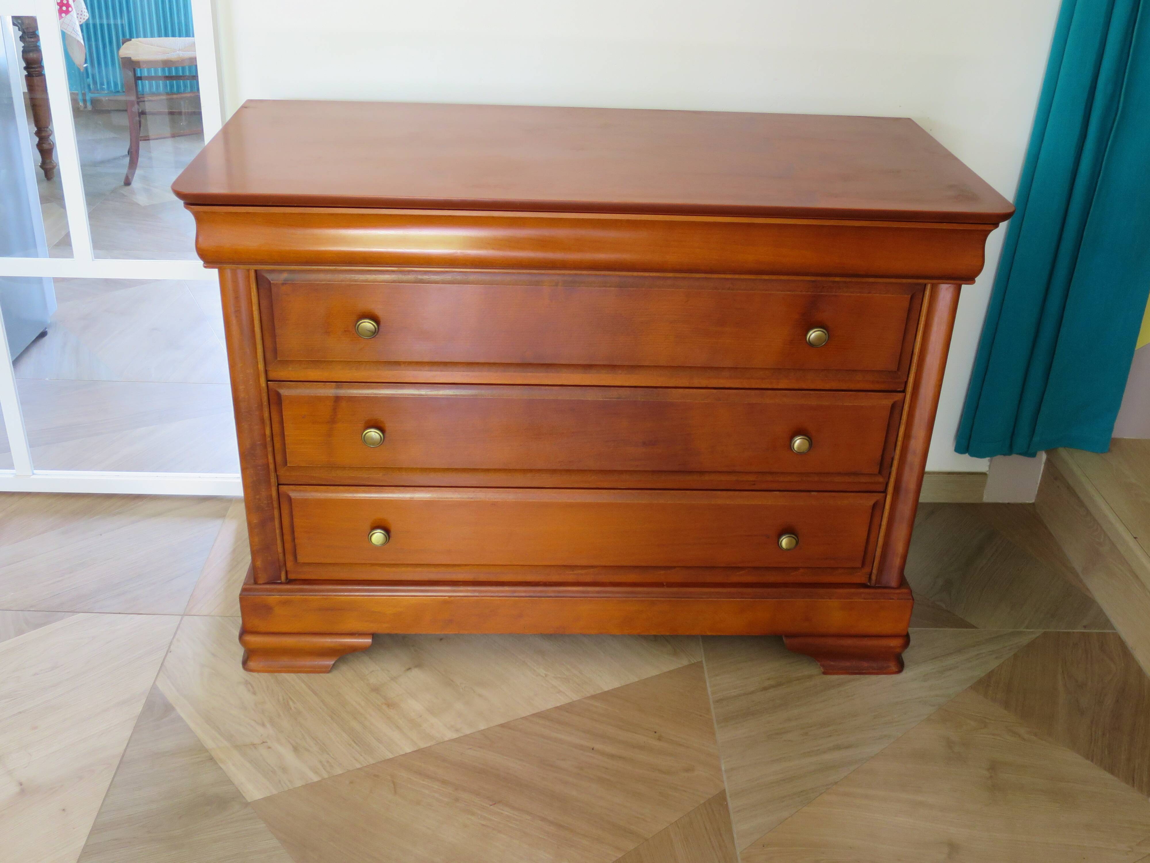 Cherry wood ogee chest of drawers - 4 drawers - 80s - long chest of drawers - Louis Philippe style
