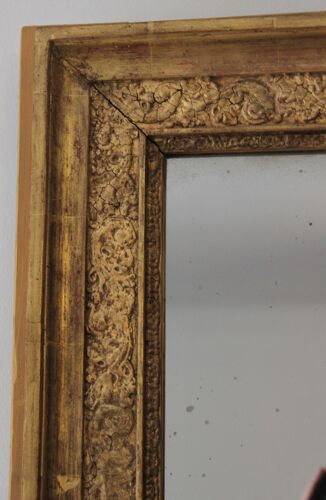 Miroir ancien doré à la feuille d'or et glace au mercure