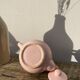 Théière anglaise en céramique rose vintage