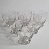 Set of six Art Deco style engraved crystal glasses on spherical feet
