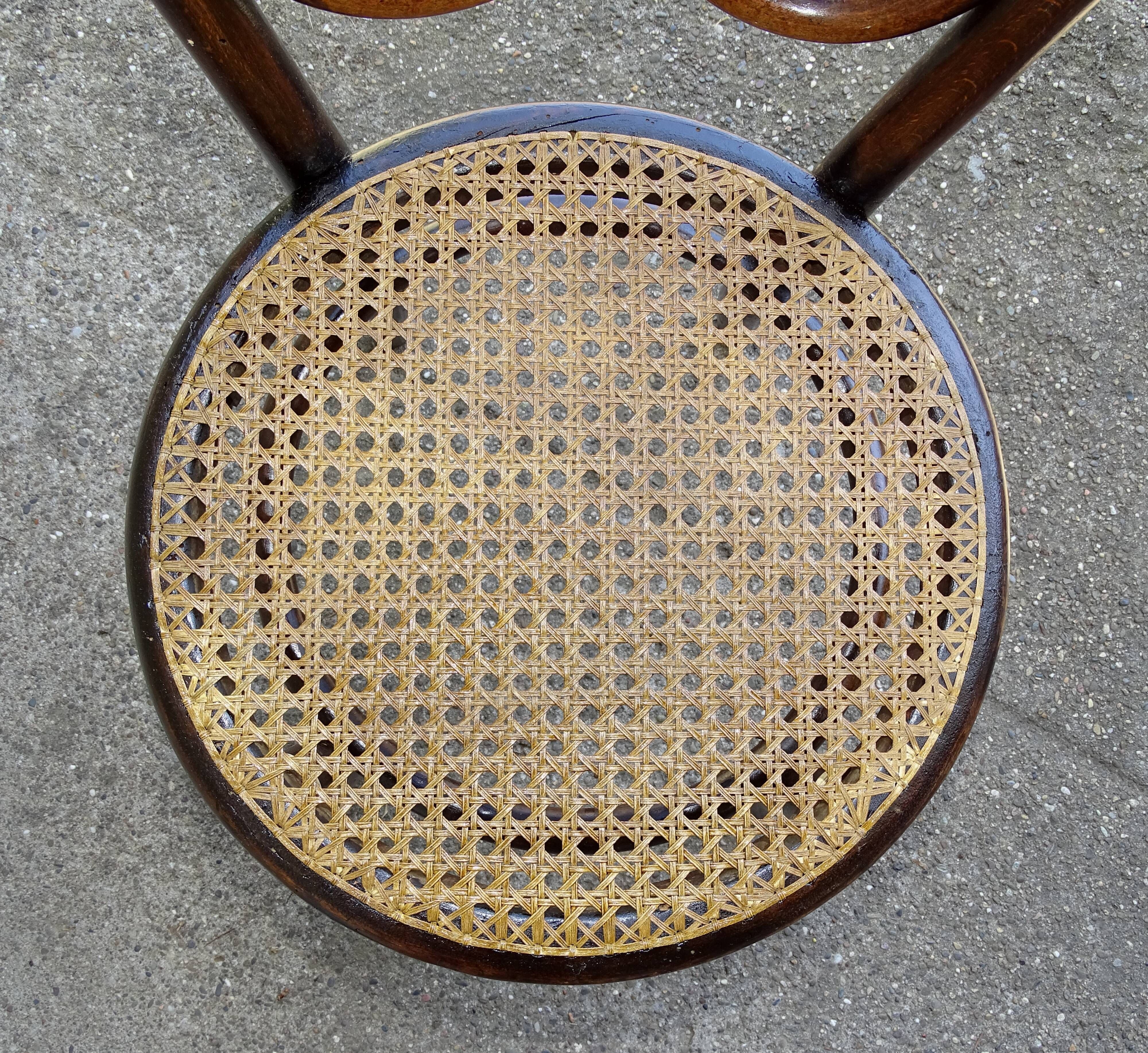 2 chairs N°20 bistrot bois- curved by Lebrun, France- 1890
