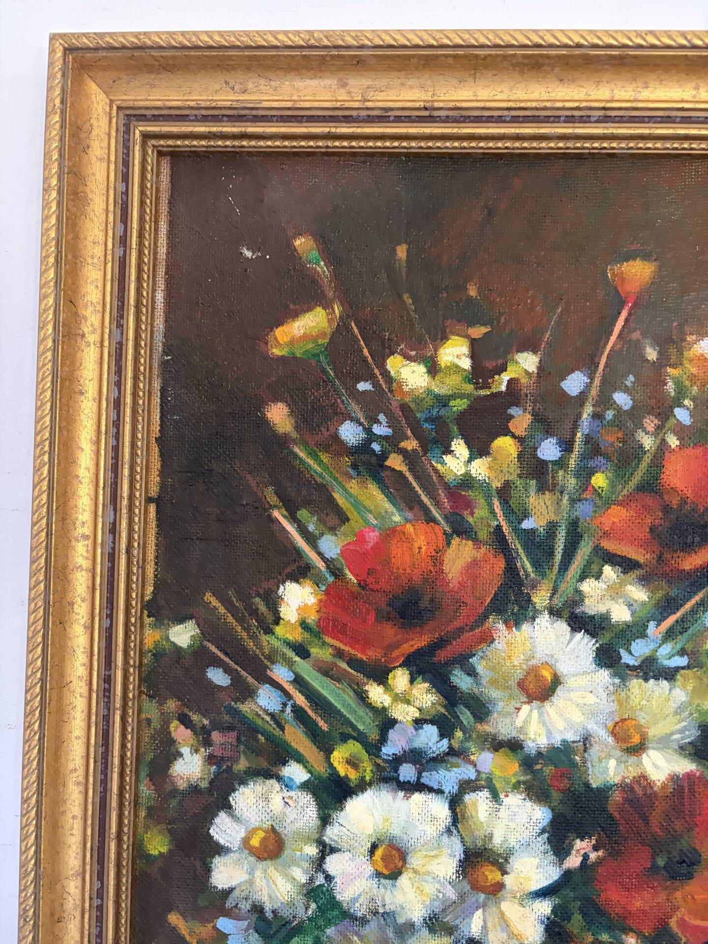 Wildflower bouquet, oil on panel signed Toutaiy.