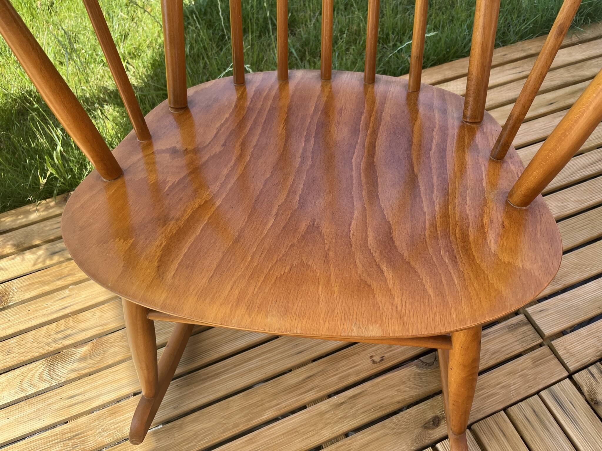 Scandinavian rocking chair , Stol Kamnik