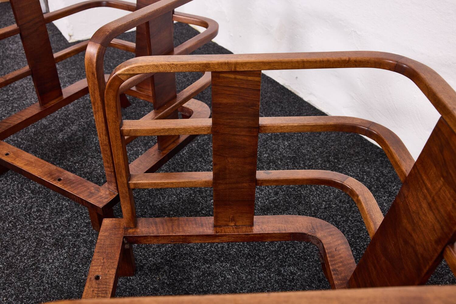 Lajos Kozma, importants fauteuils Art Déco de Budapest Werkstatte, années 1930