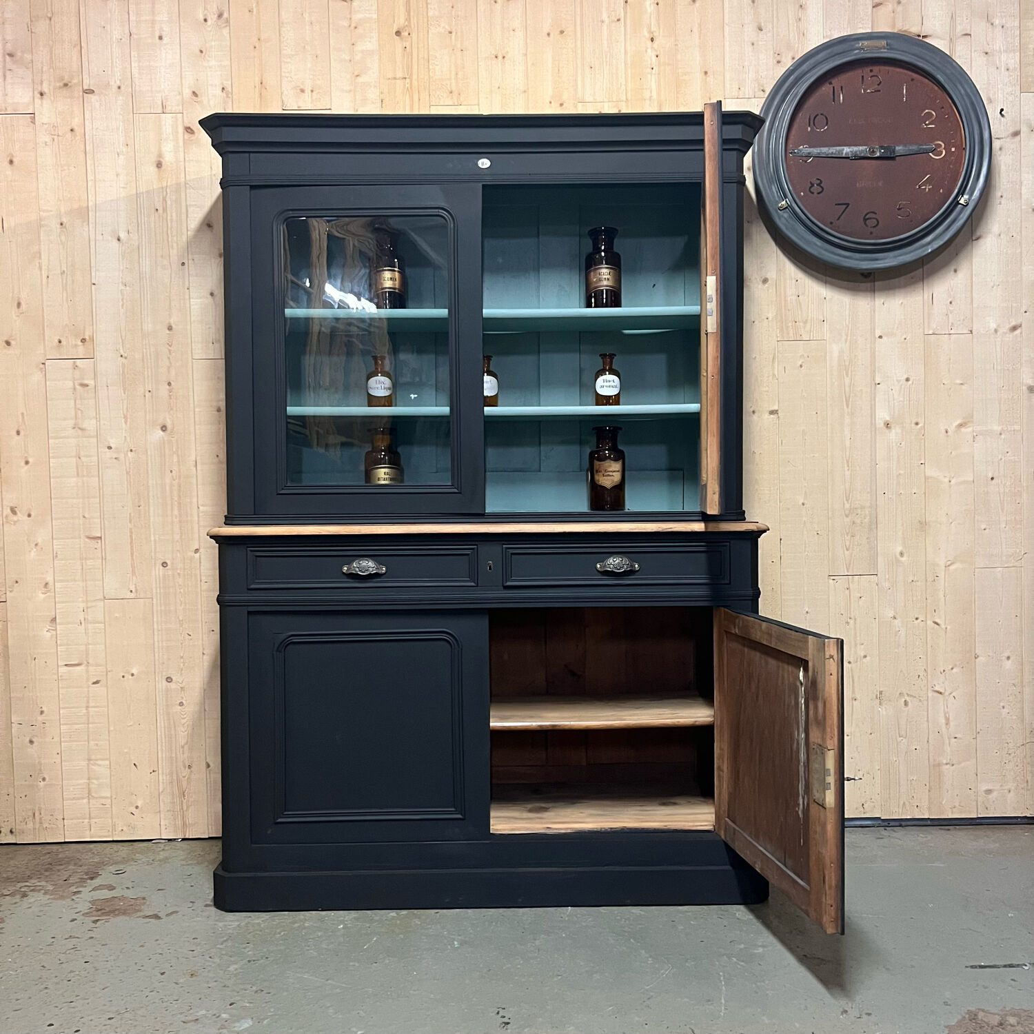 Dresser two black bodies