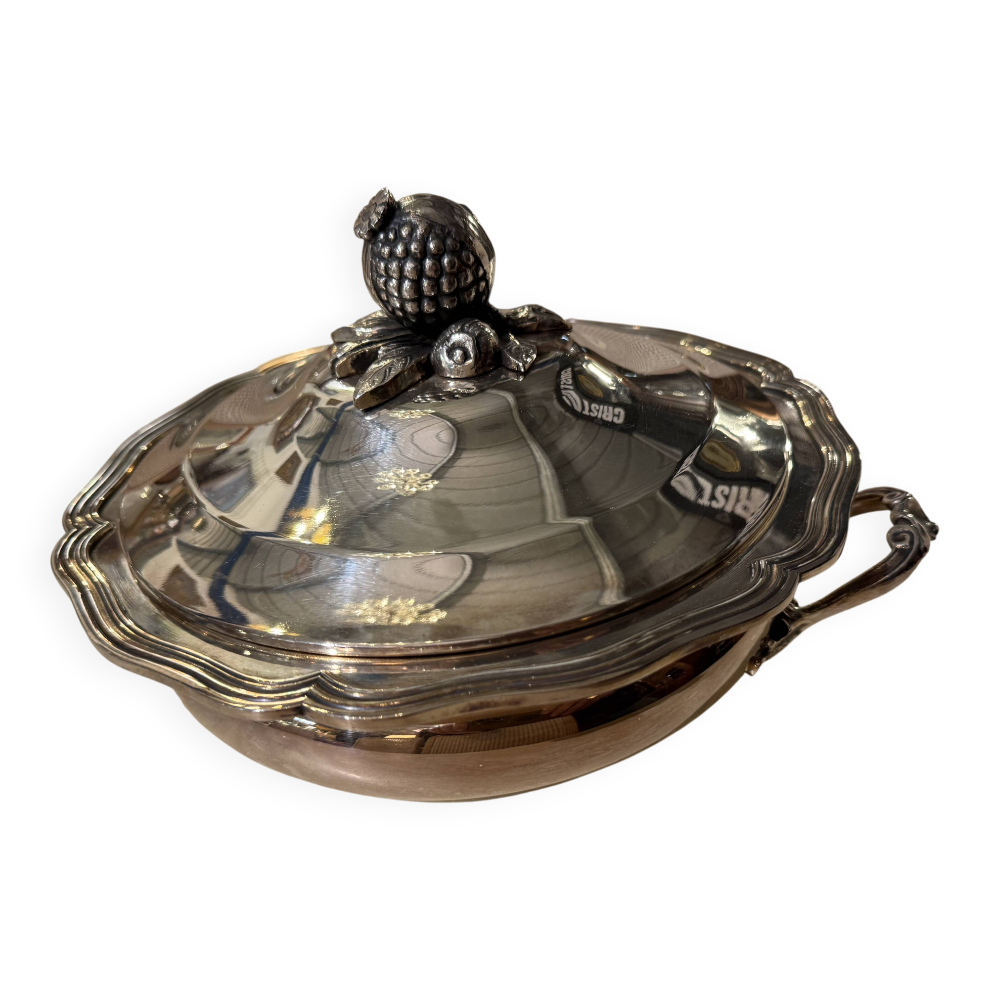 Silver-plated soup tureen