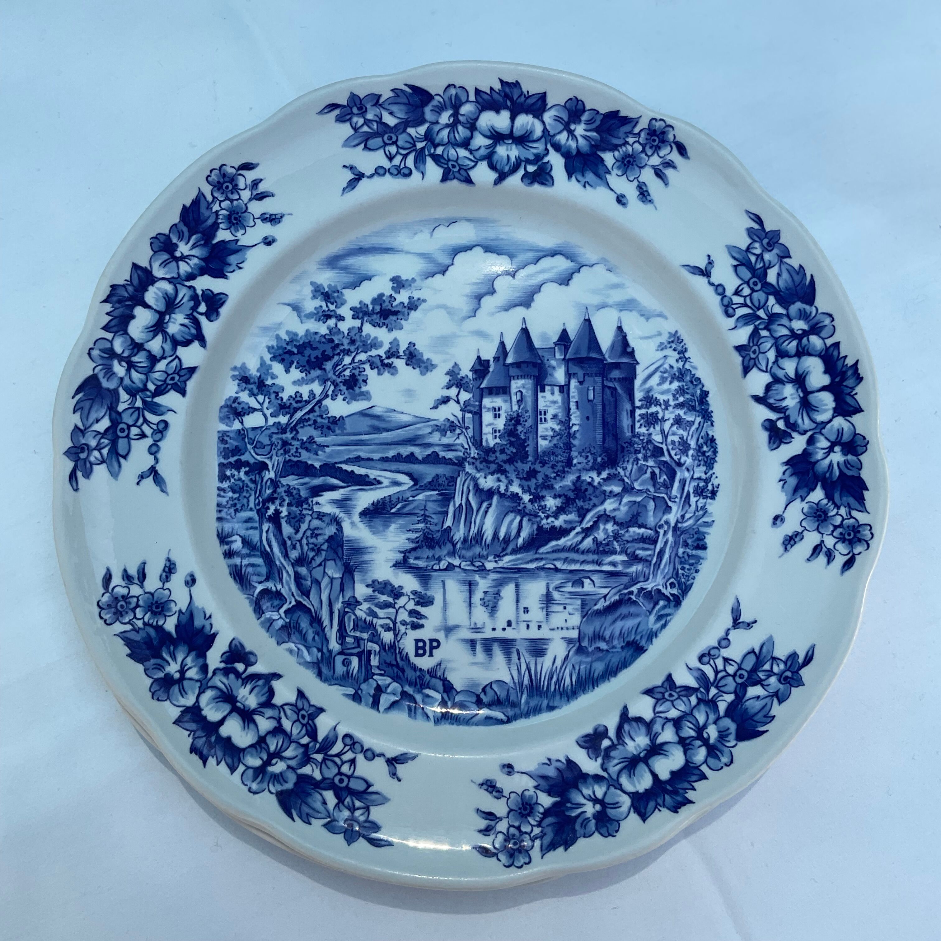 Lot de 2 assiettes plates pyroblan bleu