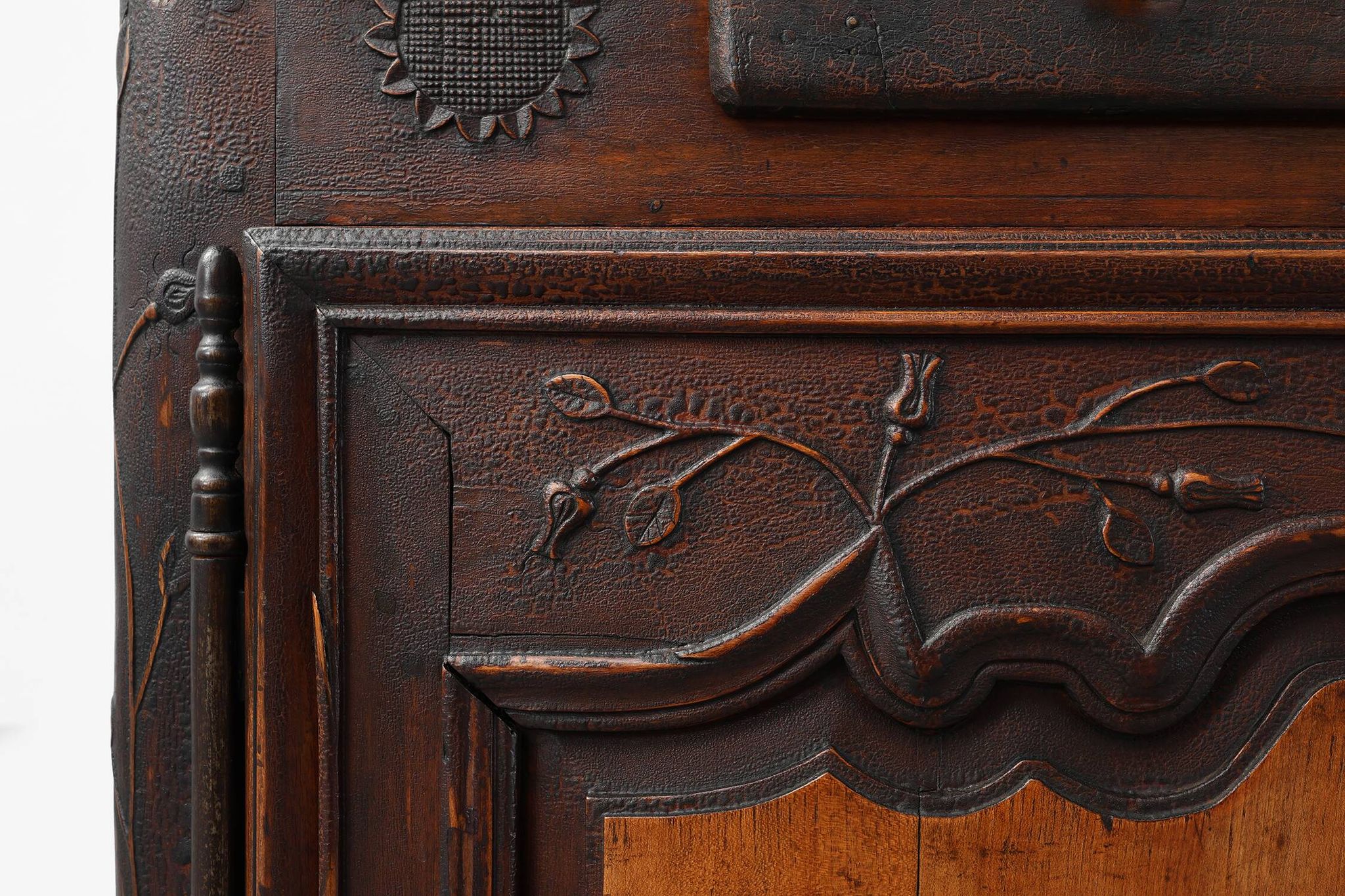 Rare French provincial carved cabinet or buffet with great patina, dated 18
