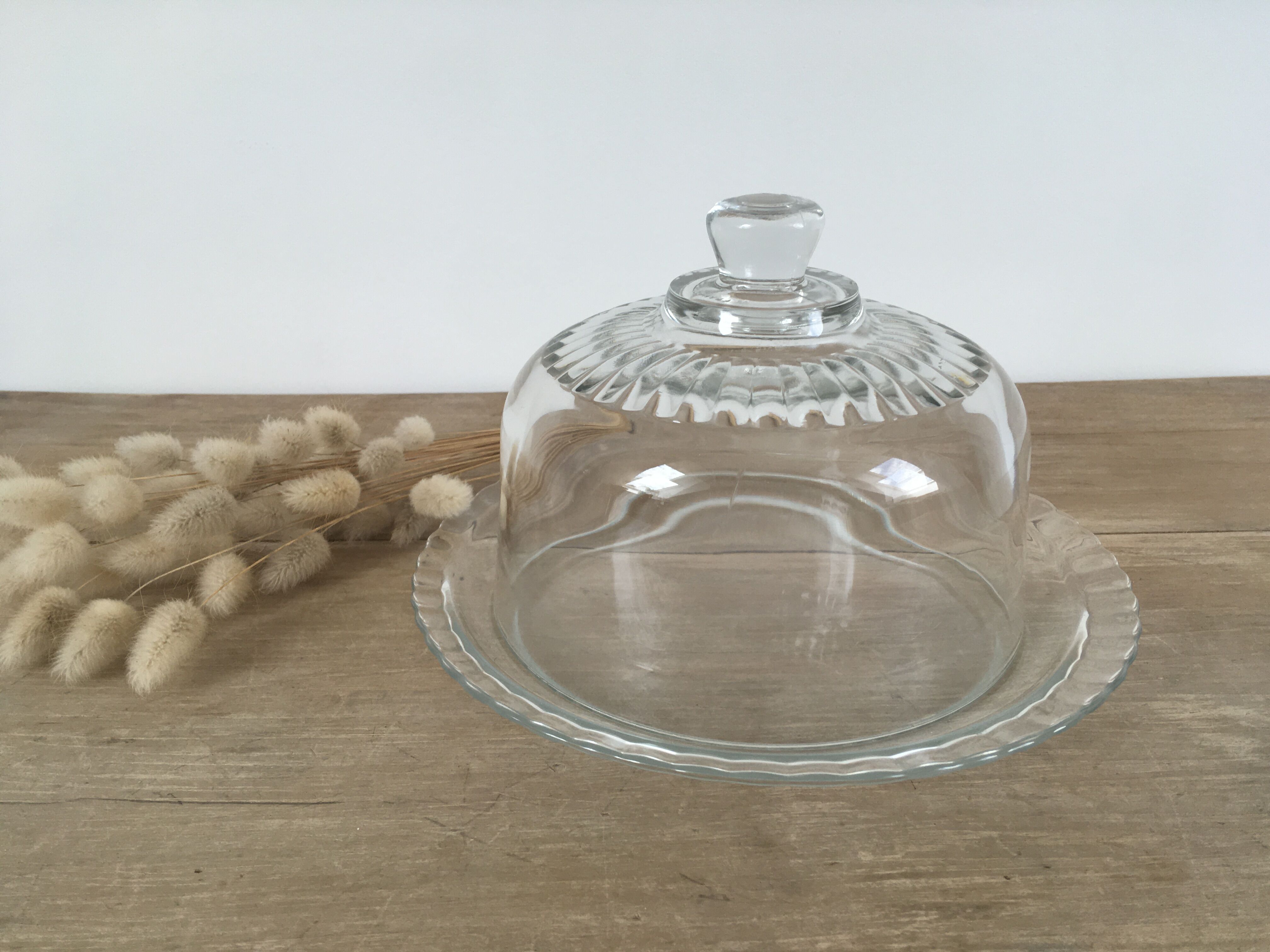 Arcoroc glass cheese or dessert bell