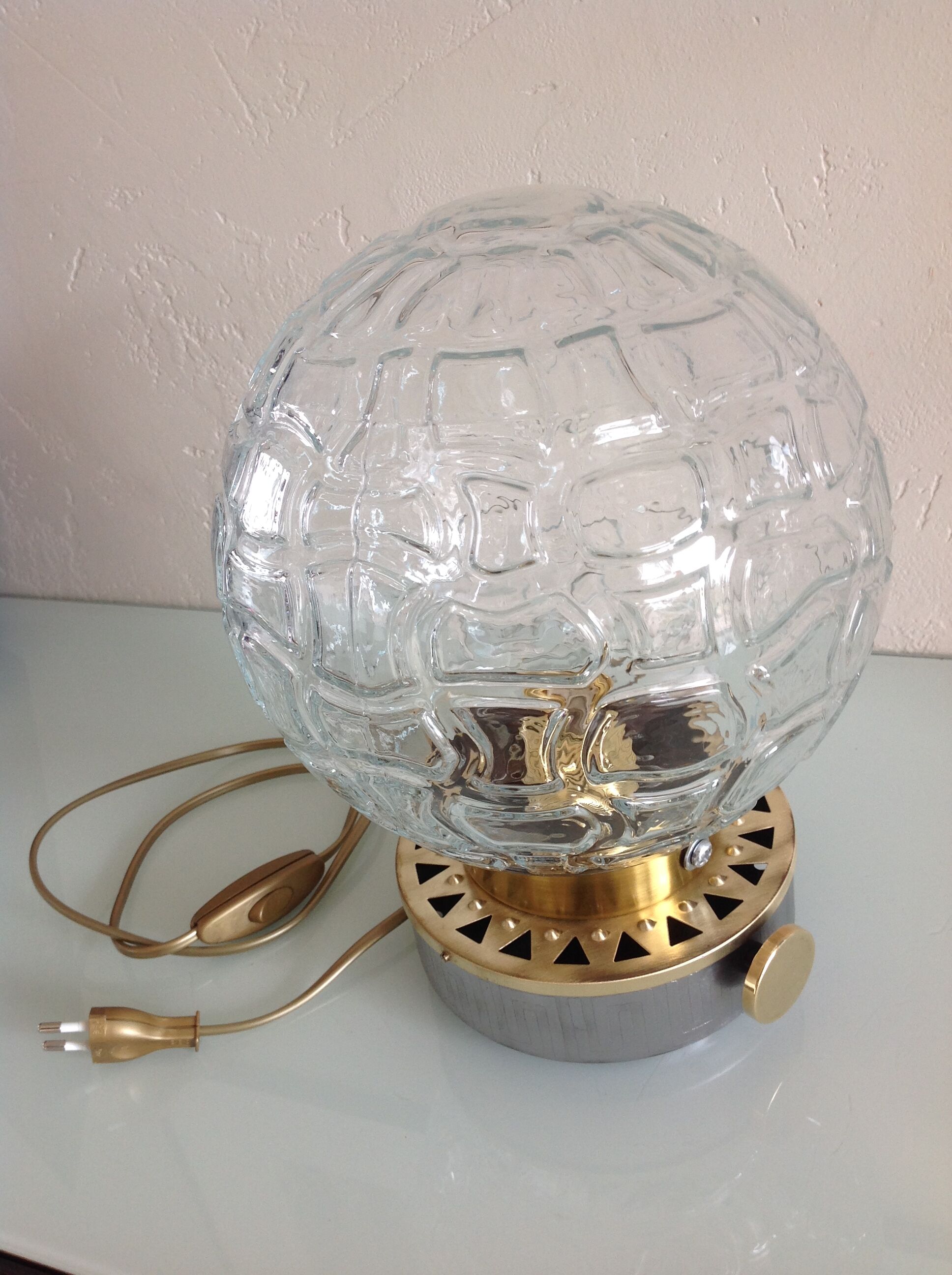 Structured glass globe lamp and metal-brass/ vintage 60s and 70s base