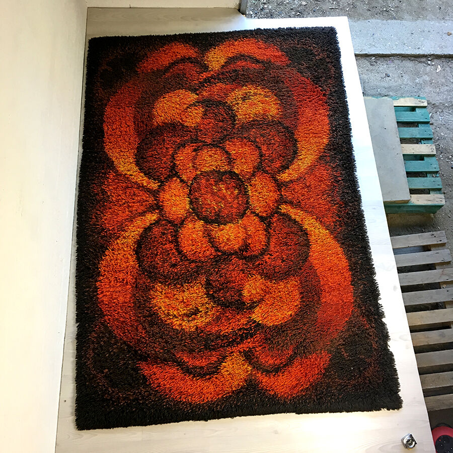 Made in Holland vintage Desso carpet 220x150cm 70