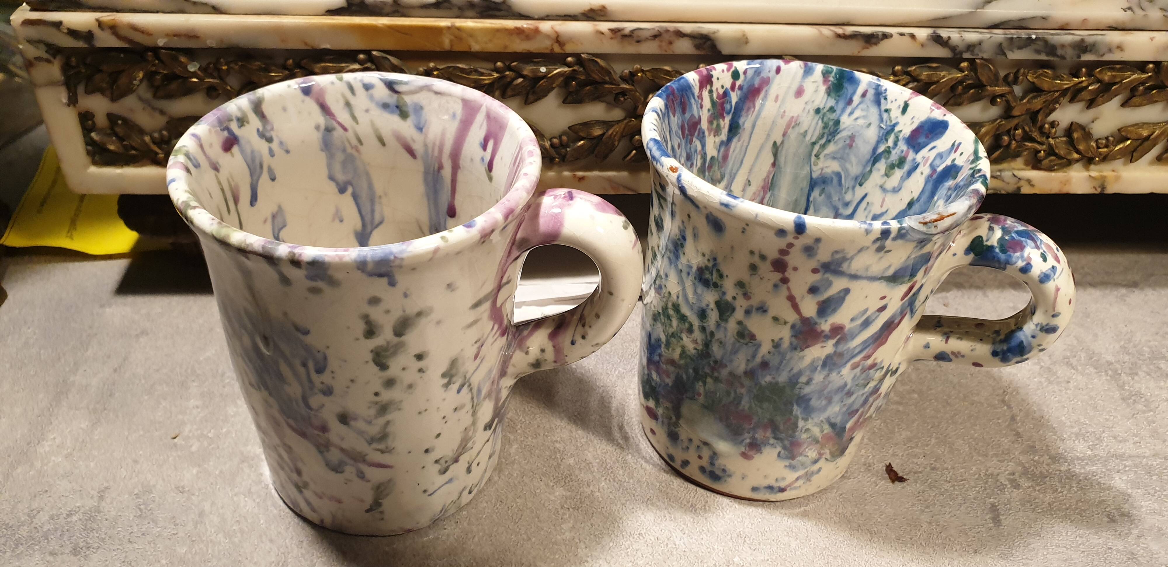 4 enameled ceramic mugs